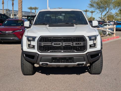 Used 2019 Ford F150 Raptor w/ Equipment Group 802A Luxury image 8