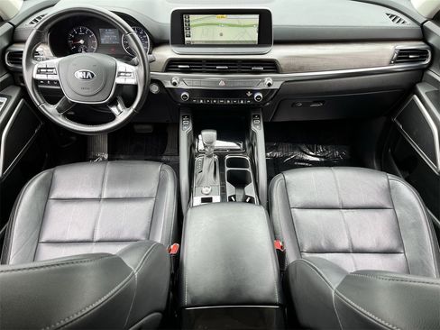 Used 2020 Kia Telluride EX w/ EX Premium Package image 9