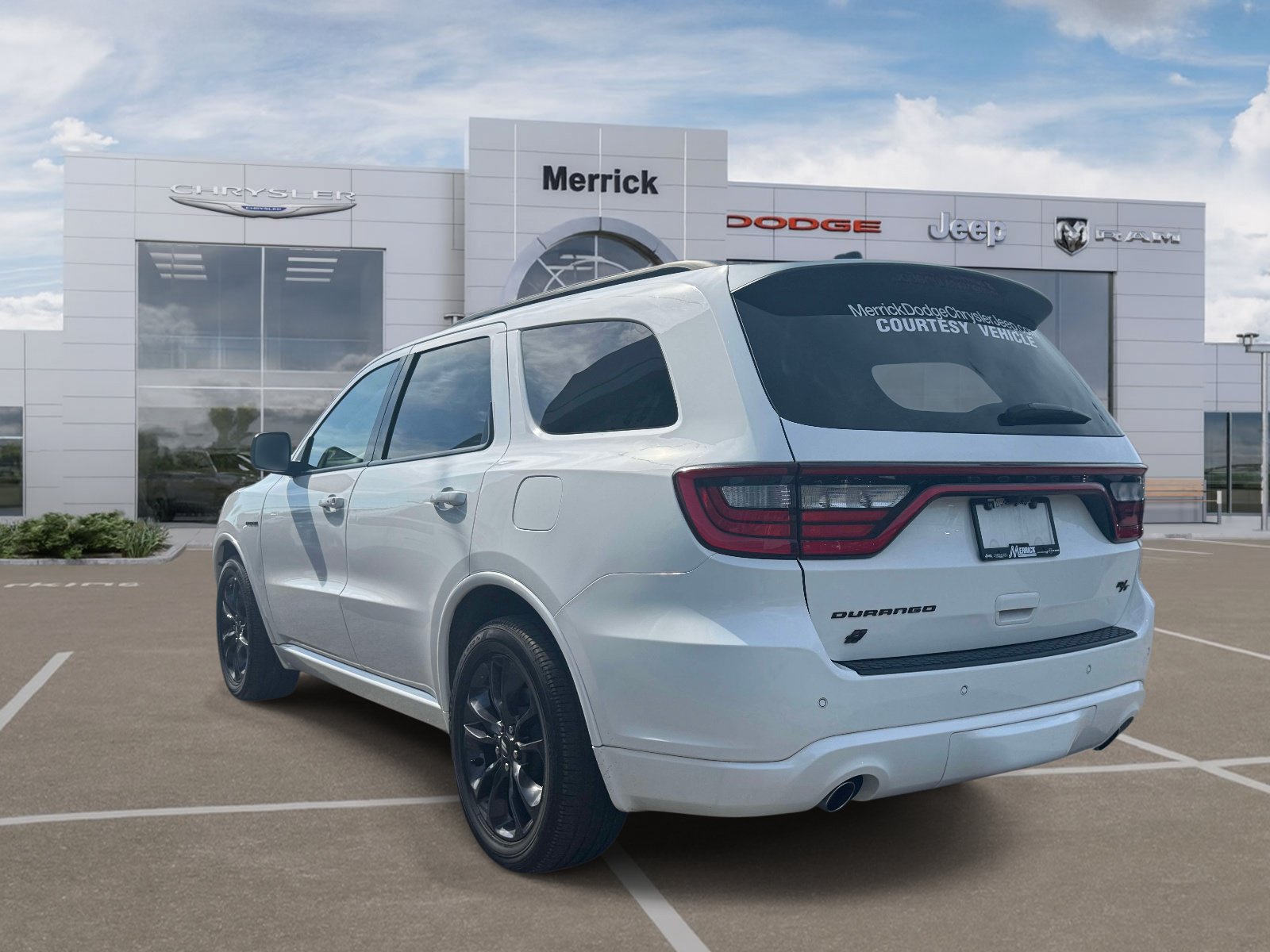 Used 2025 Dodge Durango R/T AWD/4WD image 8