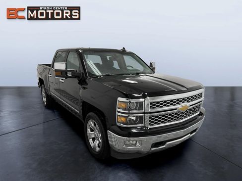 Used 2015 Chevrolet Silverado 1500 LTZ w/ LTZ Plus Package image 7