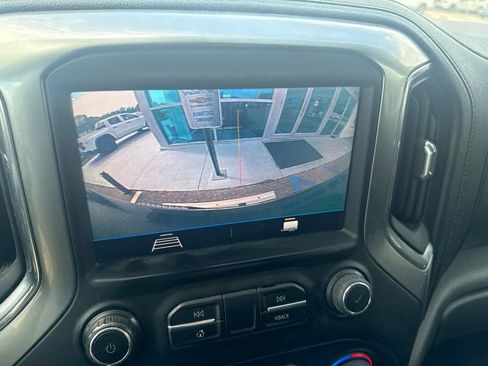 Used 2019 Chevrolet Silverado 1500 LT Trail Boss AWD/4WD image 11