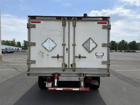 Used 2019 Ford F550 4x4 Regular Cab Super Duty image 9