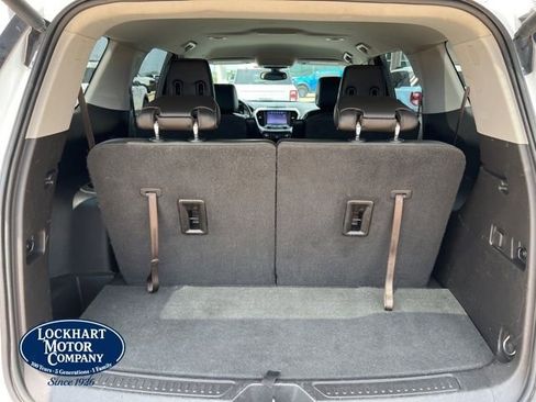 Used 2019 GMC Acadia SLT FWD image 18