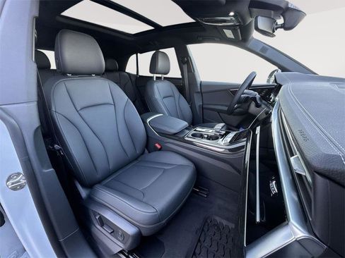 New 2026 Audi Q8 Premium Plus image 27