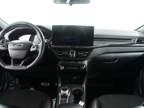 Used 2024 Ford Escape ST-Line w/ Tech Pack #1 AWD/4WD image 7