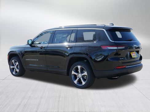 New 2026 Jeep Grand Cherokee L Limited AWD/4WD image 5