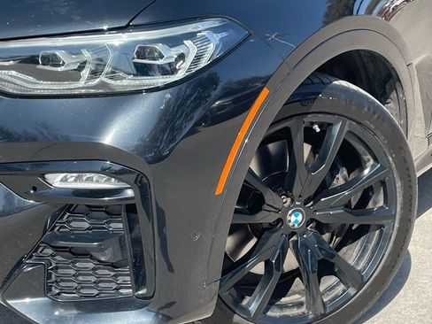Used 2022 BMW X7 xDrive40i w/ M Sport Package image 7