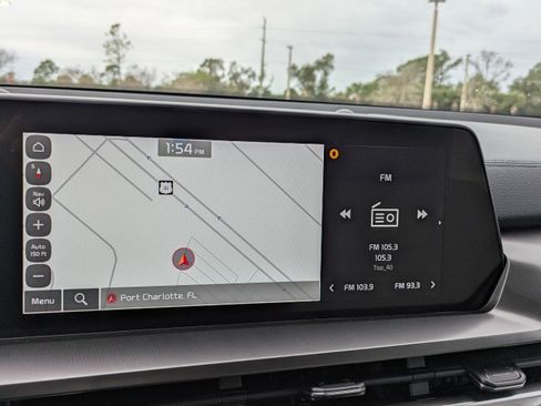 New 2025 Kia Telluride S image 28