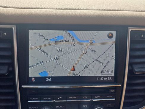 Used 2012 Porsche Panamera image 39
