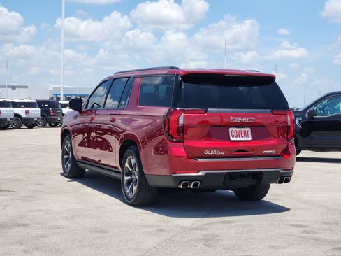 Used 2025 GMC Yukon XL AT4 Ultimate w/ LPO, Floor Liner Package AWD/4WD image 5