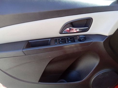 Used 2014 Chevrolet Cruze LT w/ RS Package FWD image 9