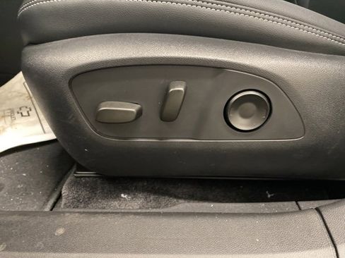 New 2024 Chevrolet Blazer EV LT image 10