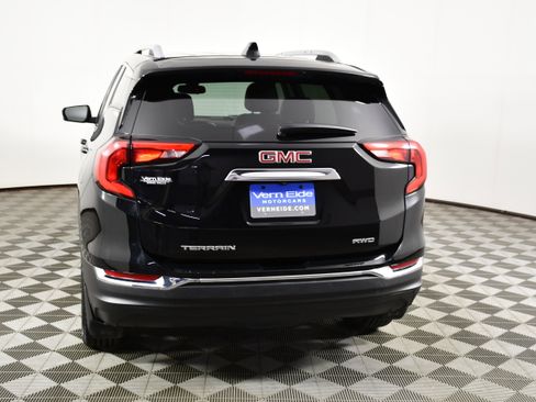 Used 2020 GMC Terrain SLT w/ Preferred Package AWD/4WD image 7