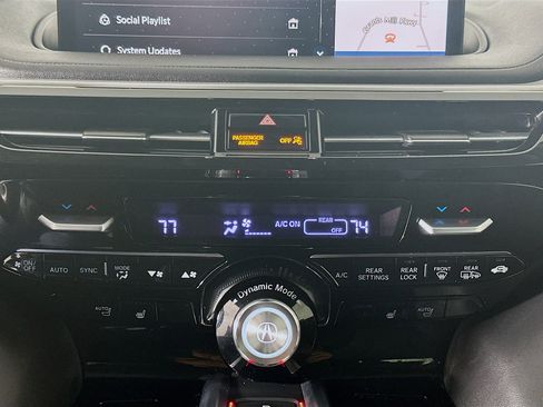 Used 2023 Acura MDX FWD w/ Technology Package image 23