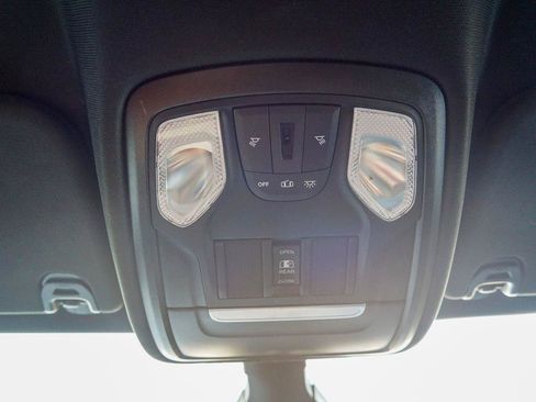 Used 2022 RAM 1500 Big Horn AWD/4WD image 29