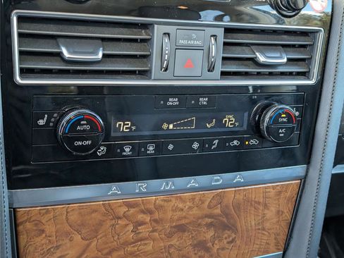 Used 2024 Nissan Armada SL w/ Captain's Chairs Package image 32