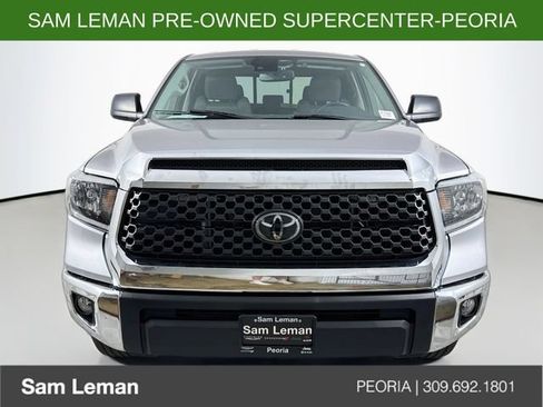 Used 2021 Toyota Tundra SR5 RWD image 2