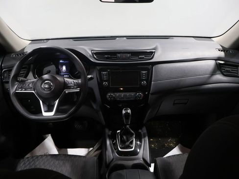 Used 2020 Nissan Rogue S image 15