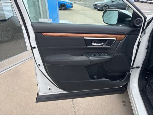 Used 2020 Honda CR-V EX image 11