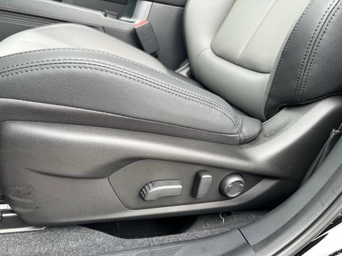 New 2026 Subaru Outback Premium image 24