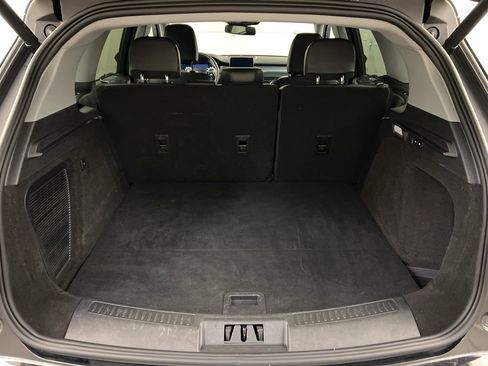 Used 2022 Lincoln Corsair AWD w/ Equipment Group 101A image 35