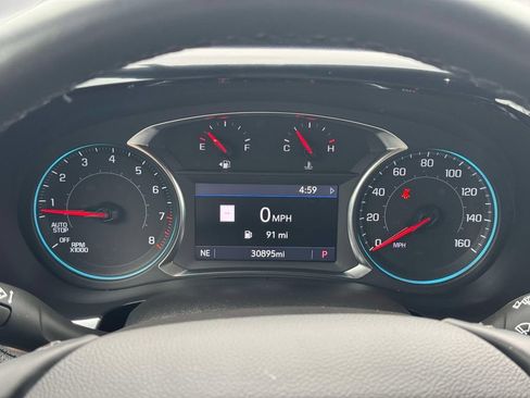 Used 2023 Chevrolet Traverse RS AWD/4WD image 24