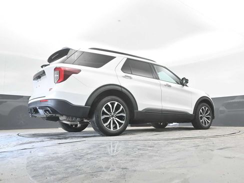 Used 2020 Ford Explorer ST w/ Premium Technology Package AWD/4WD image 34