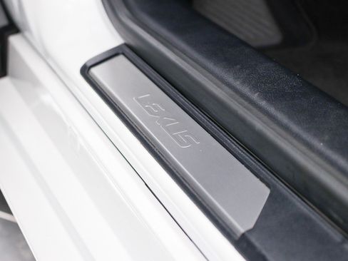 Used 2024 Lexus ES 300h w/ Luxury Package FWD image 34