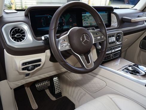 Used 2019 Mercedes-Benz G 550 image 2