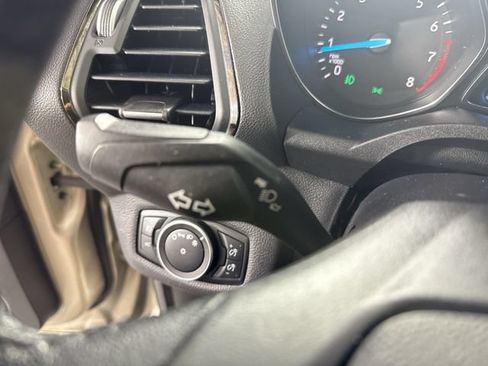 Used 2018 Ford Escape SEL AWD/4WD image 15