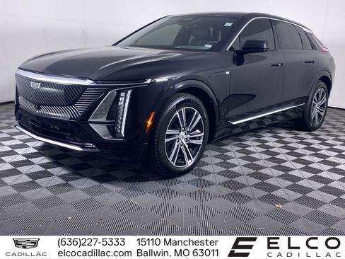 Certified 2024 Cadillac Lyriq Luxury AWD/4WD image 1