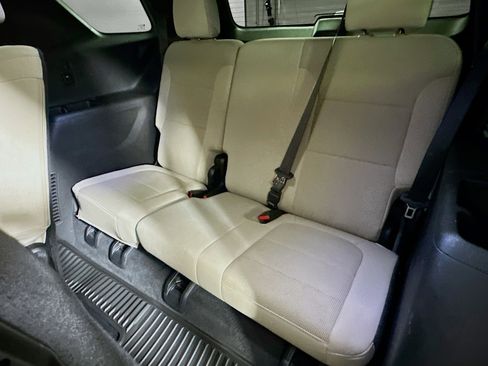 Used 2023 Chevrolet Traverse LS w/ Safety Package FWD image 27