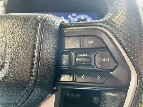 Used 2025 Toyota 4Runner TRD Sport AWD/4WD image 20