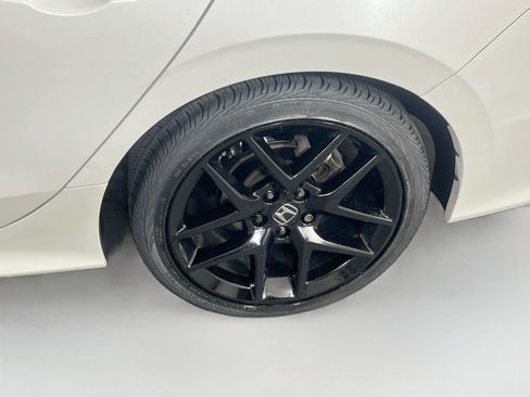 Used 2023 Honda Civic Sport image 28