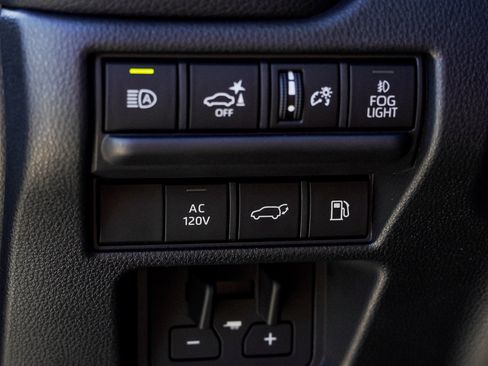 Certified 2026 Toyota Land Cruiser w/ Premium Package AWD/4WD image 19