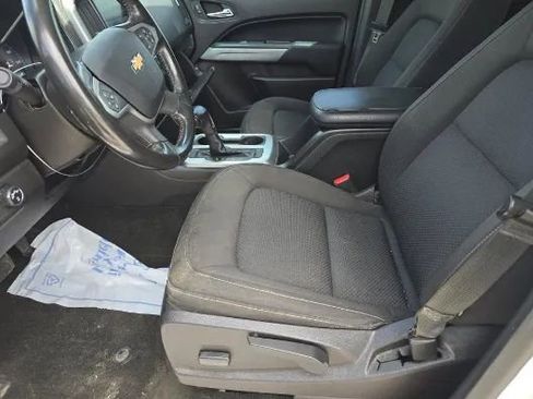Used 2017 Chevrolet Colorado LT image 7