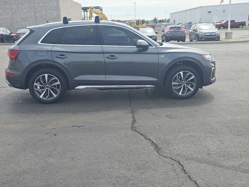 Used 2023 Audi Q5 2.0T Prestige w/ Prestige Package AWD/4WD image 11