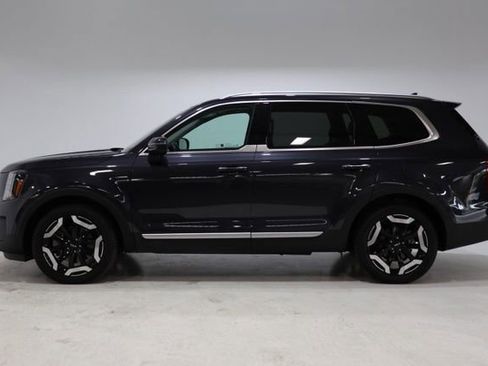 Used 2025 Kia Telluride S AWD/4WD image 4