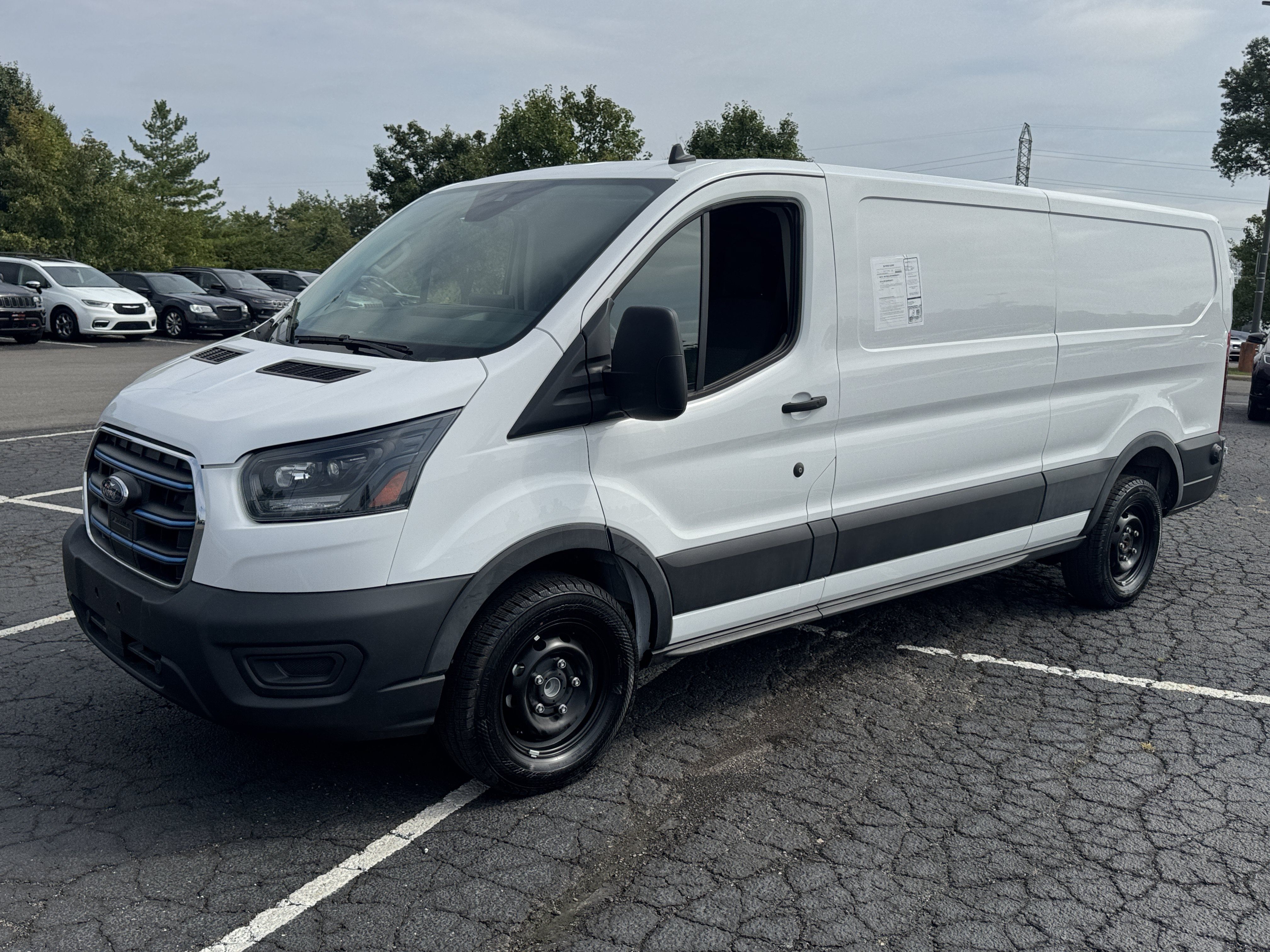 Used 2024 Ford E-Transit Low Roof RWD image 17
