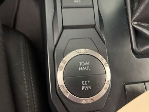 Used 2024 Toyota Tacoma SR5 image 25