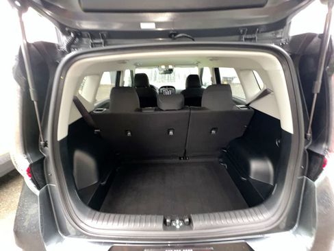 Certified 2025 Kia Soul LX FWD image 24