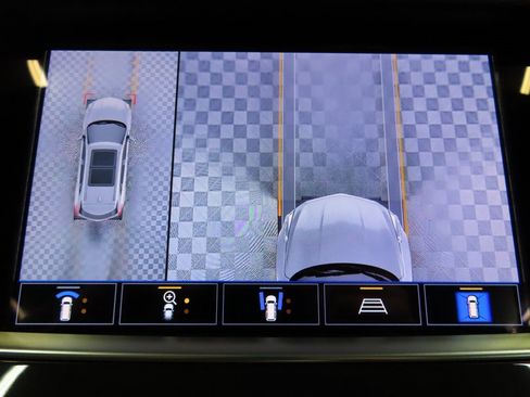 Used 2022 Cadillac XT5 Sportv w/ Technology Package image 18