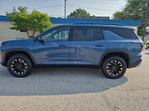 Used 2024 Chevrolet Traverse Z71 w/ LPO, Floor Liner Package AWD/4WD image 5