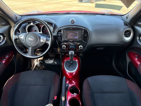 Used 2013 Nissan Juke SV image 6