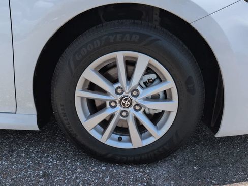 Used 2026 Toyota Camry LE FWD image 11