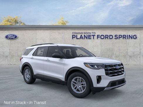 New 2026 Ford Explorer Active RWD image 8