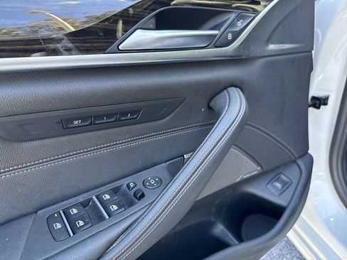 Used 2023 BMW 530i w/ Premium Package image 19