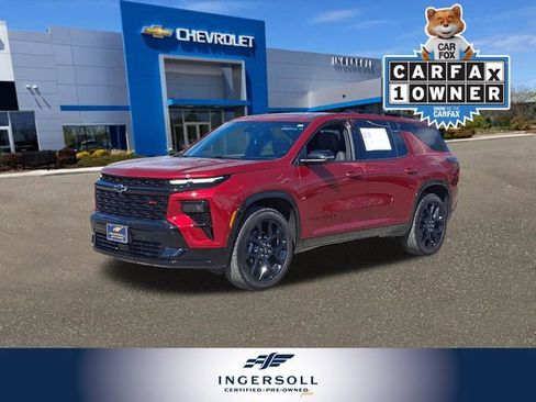 Used 2024 Chevrolet Traverse RS w/ LPO, Floor Liner Package image 1