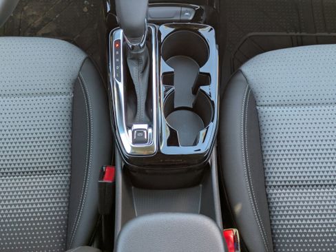 New 2026 Chevrolet Trax LT w/ Driver Confidence Package image 6