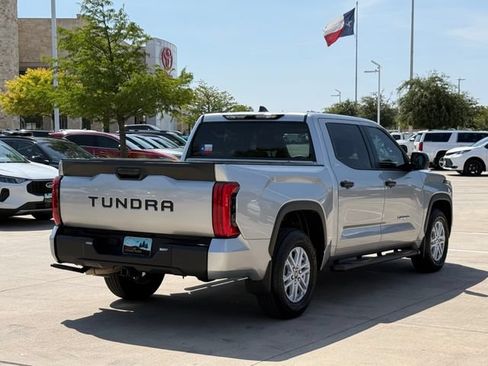 Used 2024 Toyota Tundra SR5 RWD image 5